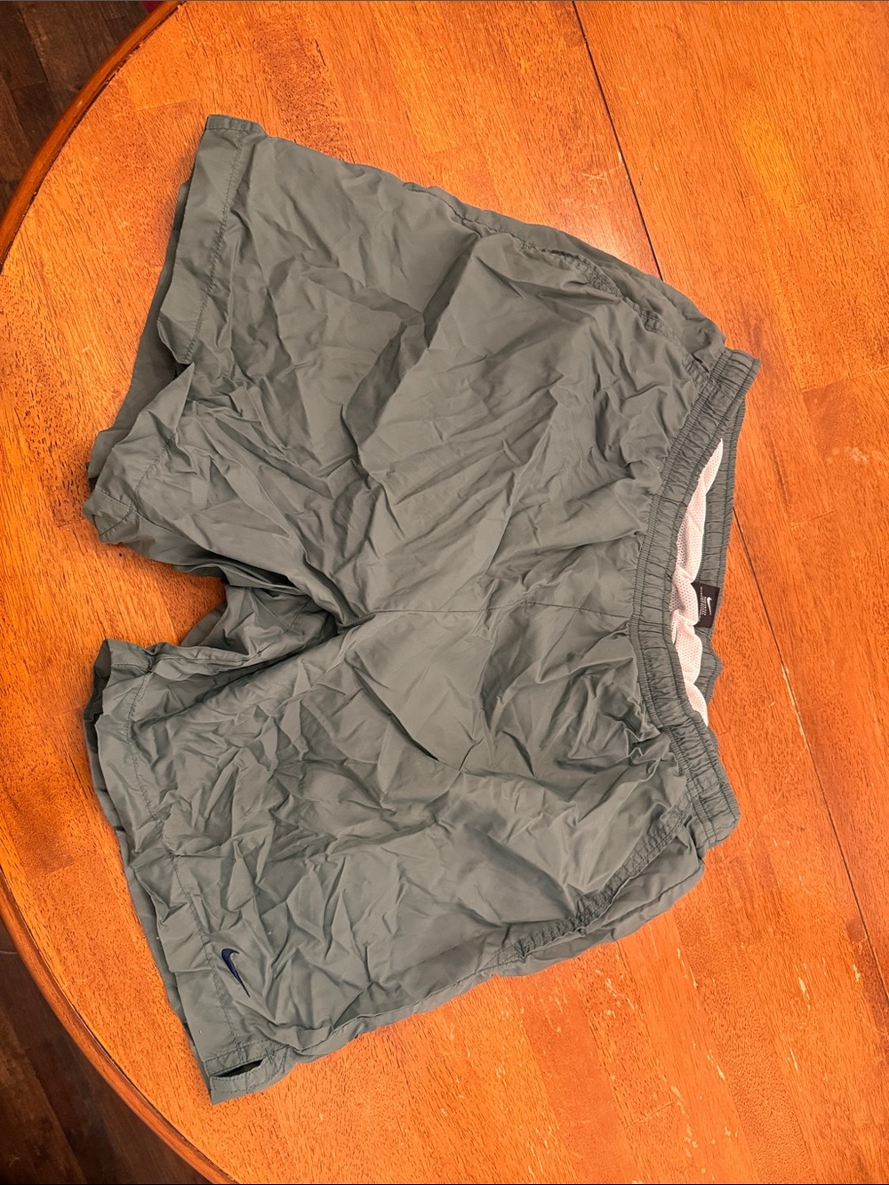 Nike Men's Olive Gray Athletic Shorts xl